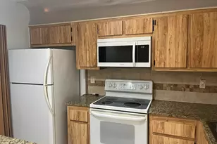 2103 Waterview Cir, Palm Springs, FL 33461 - Photo 4