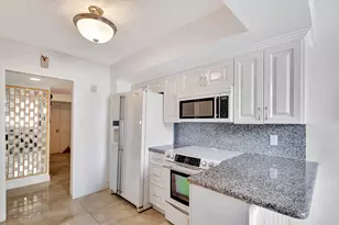 5380 N Ocean Dr Unit, Singer Island, FL 33404 - Photo 16