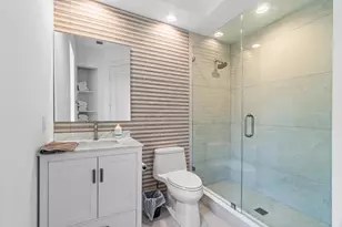 16032 Bristol Isle Way, Delray Beach, FL 33446 - Photo 20