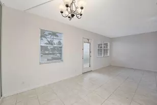 1071 Guildford D, Boca Raton, FL 33434 - Photo 10