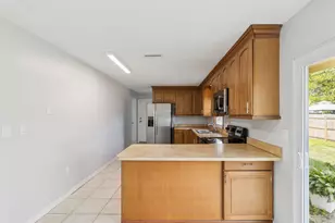 9199 Lantern Dr, Lake Worth, FL 33467 - Photo 12