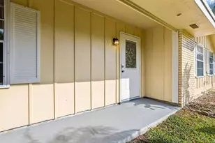 9199 Lantern Dr, Lake Worth, FL 33467 - Photo 4
