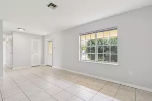9199 Lantern Dr, Lake Worth, FL 33467 - Photo 8