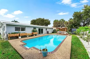 1810 SW 3rd Ave, Pompano Beach, FL 33060 - Photo 28