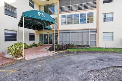 5180 E Sabal Palm Boulevard, Unit #338, Tamarac, FL 33319 - Photo 26