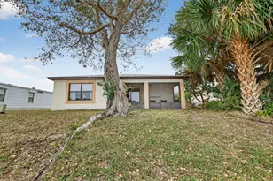 16 Danzar, Fort Pierce, FL 34951 - Photo 6