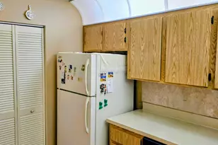 423 Pine Glen Ln, Greenacres, FL 33463 - Photo 8