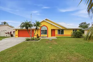 2812 SE Pace Dr, Port Saint Lucie, FL 34984 - Photo 2