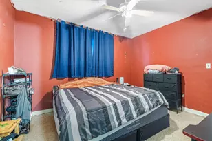 421 Fontana Dr, Palm Springs, FL 33461 - Photo 16