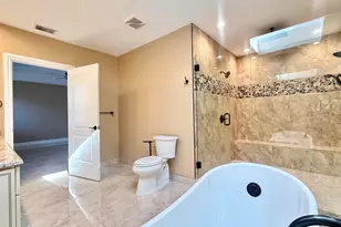 9044 Villa Portofino Cir, Boca Raton, FL 33496 - Photo 20