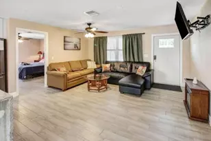 3574 Vagabond Rd, Lake Worth, FL 33462 - Photo 4