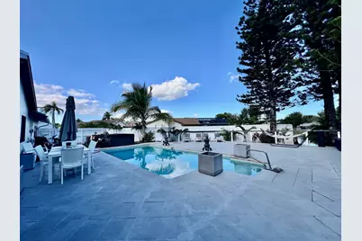 5570 SW 9th Court, Margate, FL 33068 - Photo 8