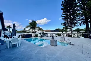 5570 SW 9th Ct, Margate, FL 33068 - Photo 8