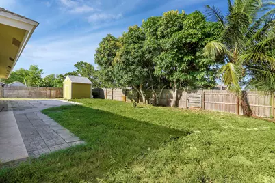 709 NW North Macedo Boulevard, Port Saint Lucie, FL 34983 - Photo 36