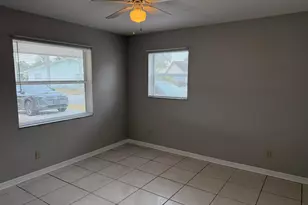 125 SE Millwood Terrace, Stuart, FL 34997 - Photo 8