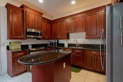 8257 NW 8th Way, Boca Raton, FL 33487 - Photo 12