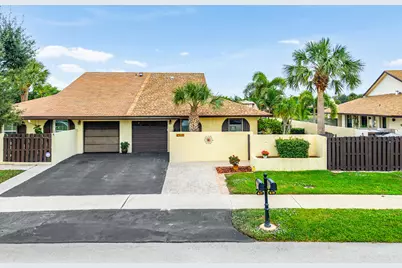 419 SW 28th Avenue, Delray Beach, FL 33445 - Photo 2