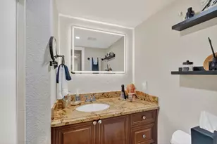 815 Middle River Dr, Fort Lauderdale, FL 33304 - Photo 24