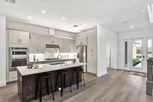 203 SE Calmo Circle, Port Saint Lucie, FL 34984 - Photo 8