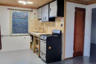 1078 Peak Rd, Lake Worth, FL 33462 - Photo 6