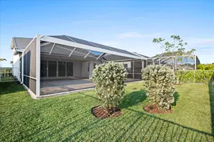 9915 SW Meridian Wy, Stuart, FL 34997 - Photo 4