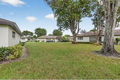 4972 Dovewood Road, Unit #B, Boynton Beach, FL 33436 - Photo 4
