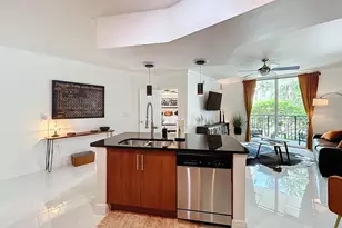 600 S Dixie Hwy, West Palm Beach, FL 33401 - Photo 4