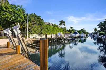 7050 NE 7th Avenue, Boca Raton, FL 33487 - Photo 22