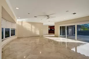 7050 NE 7th Ave, Boca Raton, FL 33487 - Photo 8