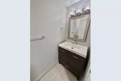 26 Golfs Edge A, West Palm Beach, FL 33417 - Photo 8