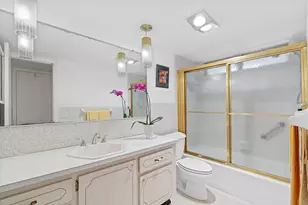 10 SE 13th St, Boca Raton, FL 33432 - Photo 14