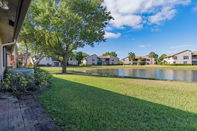 8689 W Boca Glades Boulevard W, Boca Raton, FL 33434 - Photo 4