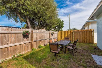 3210 Hiawatha Avenue, West Palm Beach, FL 33409 - Photo 30