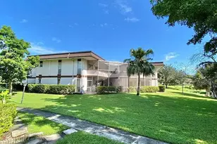 [Address not provided], Royal Palm Beach, FL 33411 - Photo 1