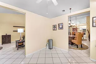 5329 Garrett Ln, West Palm Beach, FL 33417 - Photo 6