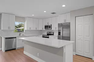 4611 Sunset Blvd, Fort Pierce, FL 34982 - Photo 10