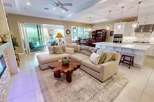 10034 SW Coral Tree Cir, Port Saint Lucie, FL 34987 - Photo 8