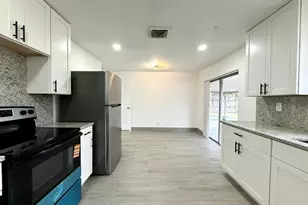 1376 Meadowbrook Dr, West Palm Beach, FL 33417 - Photo 2