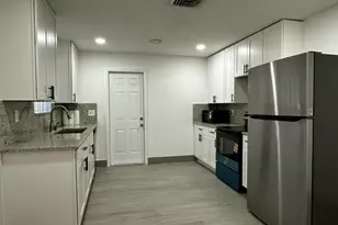 1376 Meadowbrook Dr, West Palm Beach, FL 33417 - Photo 4