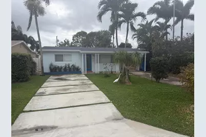 620 W Bloxham Street, Lantana, FL 33462 - Photo 1