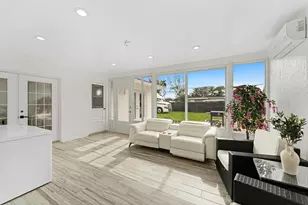 2858 Oak Dr, West Palm Beach, FL 33406 - Photo 18