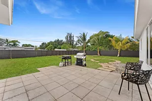 2858 Oak Dr, West Palm Beach, FL 33406 - Photo 34