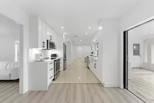 2858 Oak Dr, West Palm Beach, FL 33406 - Photo 20