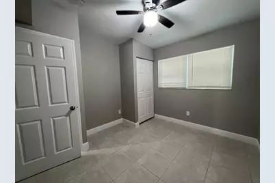 3990 Plum Tree Drive, Lake Worth, FL 33462 - Photo 8