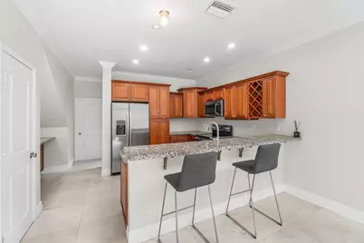 7803 NW 70th Avenue, Parkland, FL 33067 - Photo 12