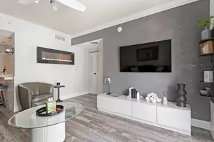 600 S Dixie Hwy, West Palm Beach, FL 33401 - Photo 6