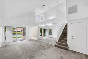 1007 Via Jardin, Palm Beach Gardens, FL 33418 - Photo 10