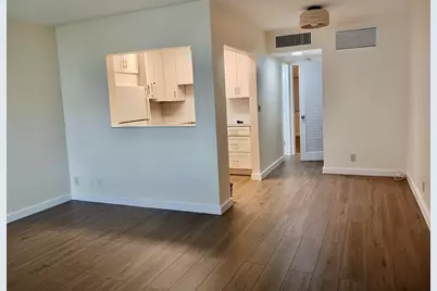 1980 Sunset Avenue, Unit #7, Lake Worth, FL 33461 - Photo 12