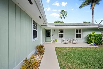 443 Beacon Street, Tequesta, FL 33469 - Photo 2
