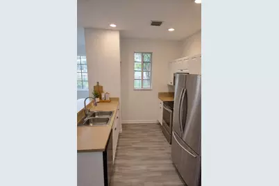 2035 Nassau Drive, Riviera Beach, FL 33404 - Photo 8